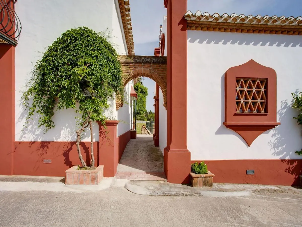 Simplistic Holiday Home In Mijas Costa Near Seabeach إسبانيا